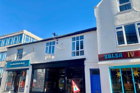 High Street, Worthing