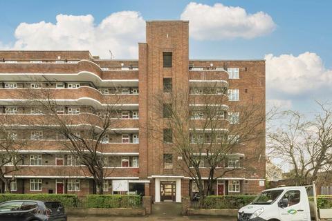 2 bedroom flat for sale, Becklow Gardens, London W12