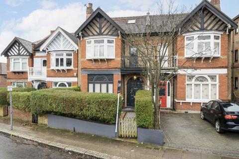 6 bedroom terraced house for sale, Friern Park, London N12