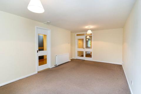 2 bedroom flat to rent, Hayfield, Edinburgh, EH12