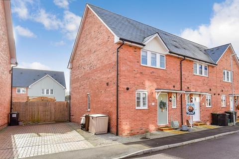 2 bedroom end of terrace house for sale, Carmelite Road, Aylesford, Kent