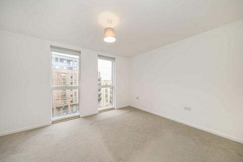 1 bedroom flat for sale, Whelan Road, London W3