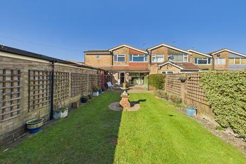 5 bedroom end of terrace house for sale, Orchard Park, Holmer Green