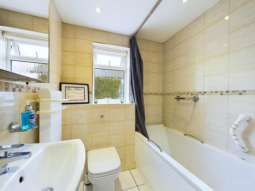 Annexe Bathroom