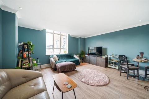 1 bedroom flat to rent, Grange Yard, London SE1