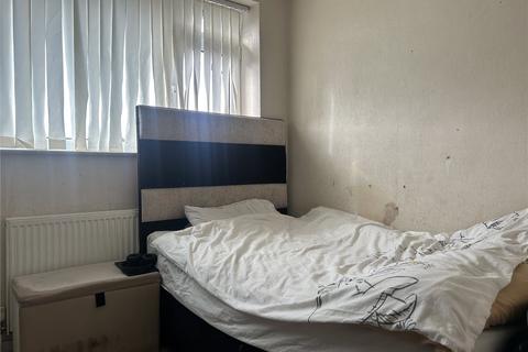 162 Heron Street, Oldham, OL8 4LX