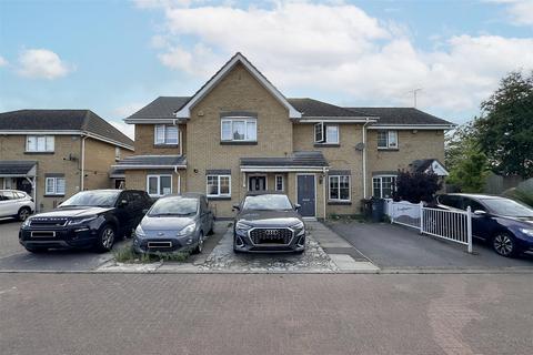 2 bedroom terraced house for sale, Spinnaker Close, Barking