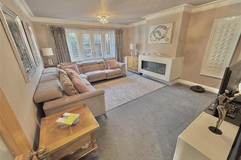 4 bedroom detached house for sale, Barton Road, Gravenhurst, Bedfordshire, MK45 4JP