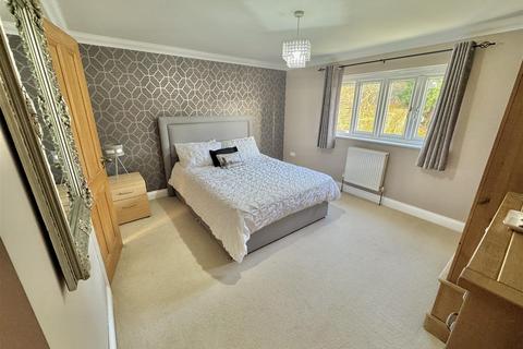 13 Barton Road, Gravenhurst, Bedford, MK45 4JP