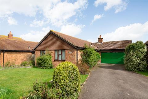 3 bedroom detached bungalow for sale, Beechcroft, Chestfield, Whitstable