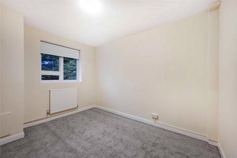 4 bedroom maisonette to rent, London NW1