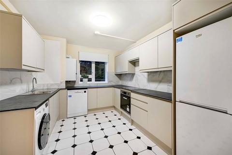 4 bedroom maisonette to rent, London NW1