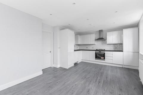 1 bedroom flat to rent, Bath Road, Hounslow