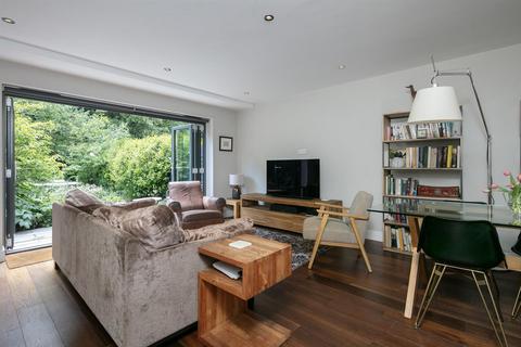 3 bedroom terraced house for sale, Glenton Mews, Nunhead, SE15