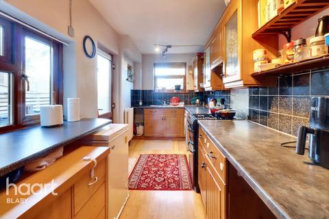 2 bedroom cottage for sale, Pochin Street, Leicester