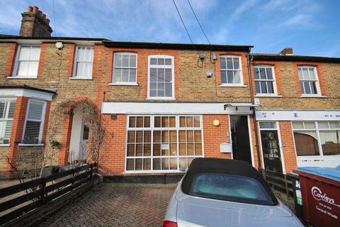 4 bedroom terraced house for sale, Station Road, Radlett WD7