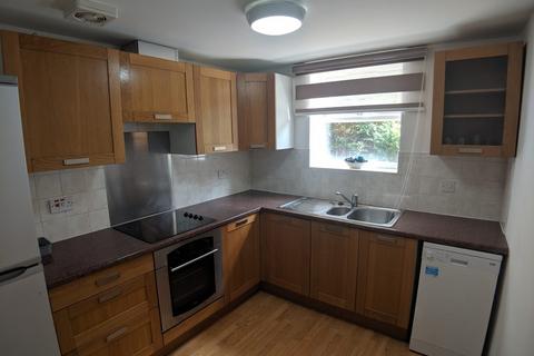 2 bedroom flat to rent, Barlow Moor Road, Manchester M20