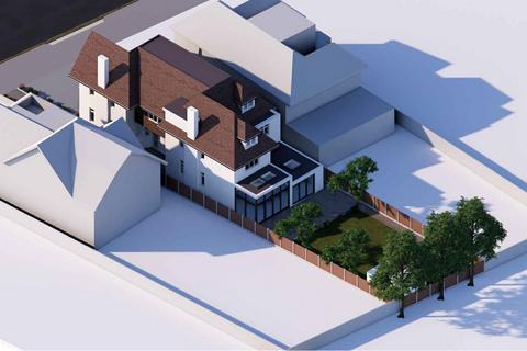 11 Chalkwell Esplanade, Westcliff-on-sea, SS0 8JQ