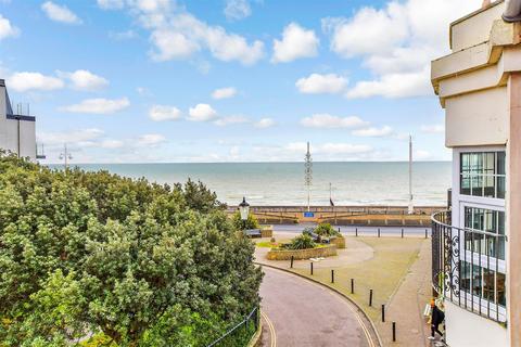 2 bedroom flat for sale, The Steyne, Bognor Regis, West Sussex