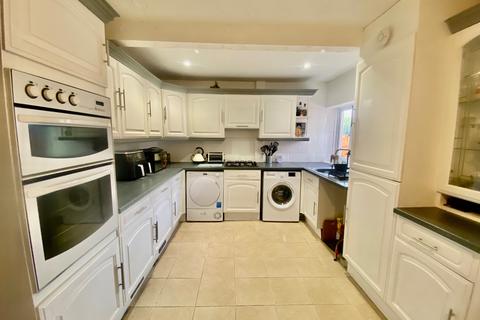 3 bedroom terraced house to rent, Morland Road, Birmingham