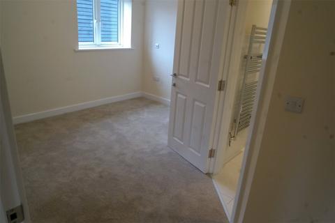 3 bedroom semi-detached house to rent, Barnet Gate Lane, Arkley, Hertfordshire, EN5