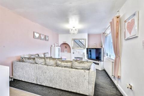 3 bedroom terraced house for sale, Petersham Road, Long Eaton