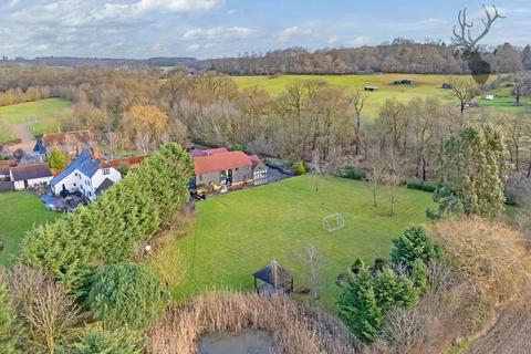 4 bedroom barn conversion for sale, Mount Road, Theydon Garnon, Epping