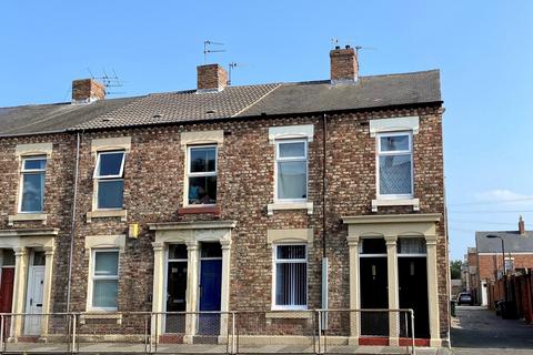 2 bedroom flat for sale, Albion Road West, North Shields NE29