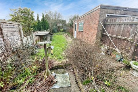 3 bedroom semi-detached house for sale, Chantrey Crescent, Birmingham, B43