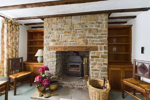 3 bedroom end of terrace house for sale, Holsworthy, Devon