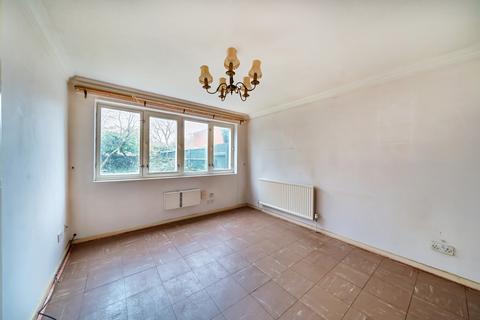 87 Myrtleside Close, Northwood, HA6 2XQ