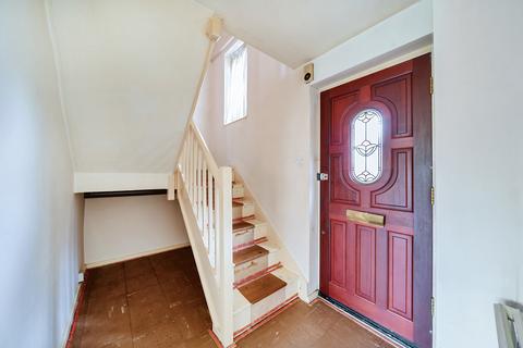 87 Myrtleside Close, Northwood, HA6 2XQ