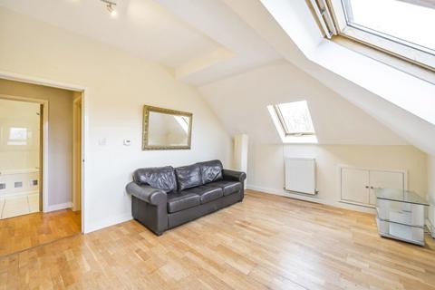 1 bedroom flat to rent, Charlton Park Lane Charlton SE7