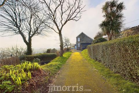 4 bedroom semi-detached house for sale, Brynhaul, Stop And Call, Goodwick