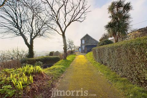 undefined, Brynhaul, Stop And Call, Goodwick