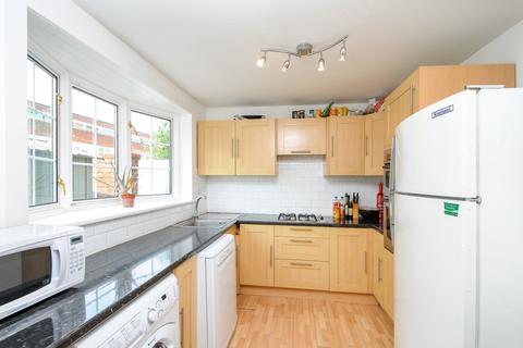 3 bedroom house to rent, Cornelia Street London N7