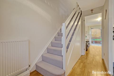 2 bedroom semi-detached house for sale, Berkeley Drive, Billericay, CM12