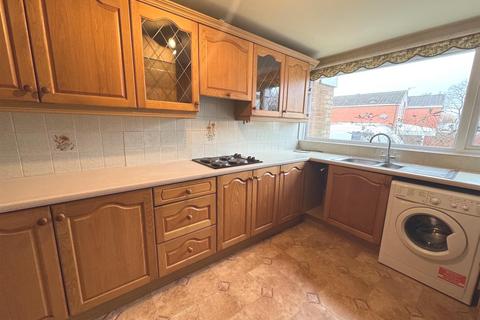 3 bedroom link detached house for sale, Elm Close, Leek