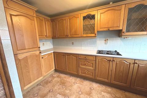 7 Elm Close, Leek, ST13 8HT