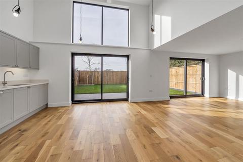 3 bedroom barn conversion for sale, Hall Lane, Risby