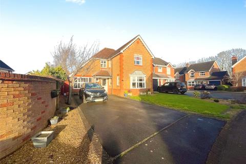 4 bedroom detached house for sale, Peaks Down, Peatmoor, Swindon