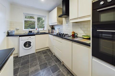 1 bedroom maisonette for sale, Greenhill Court, Boxmoor