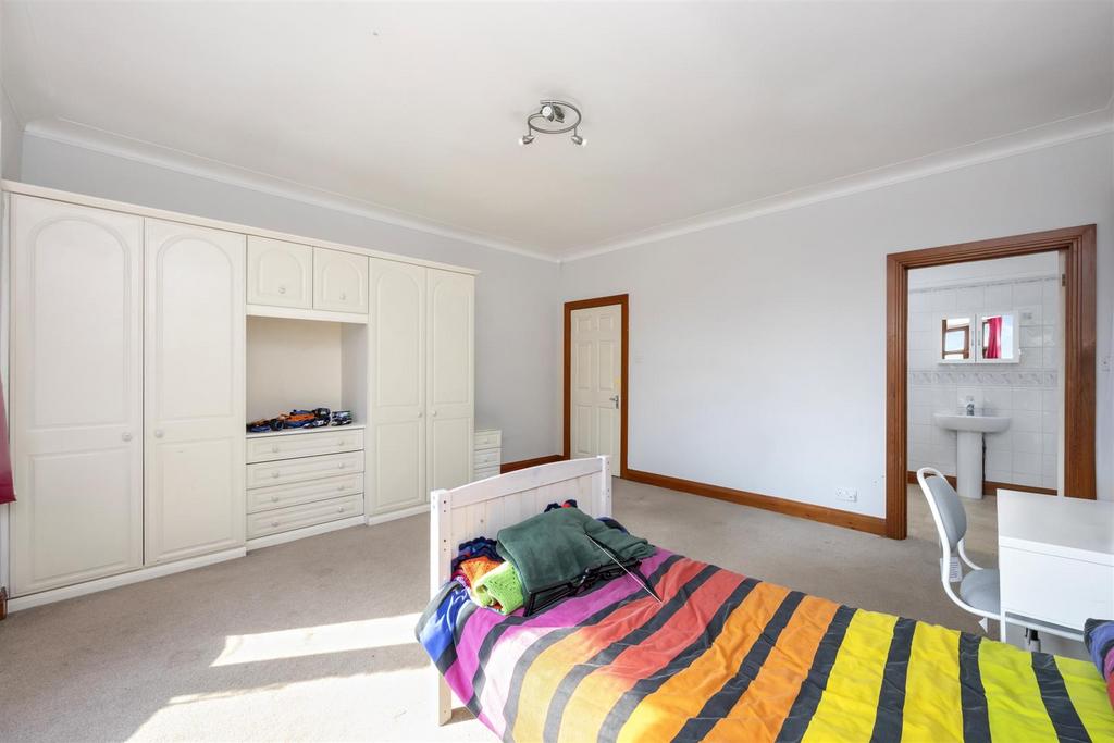 Links Road, Lyne House-008.JPG