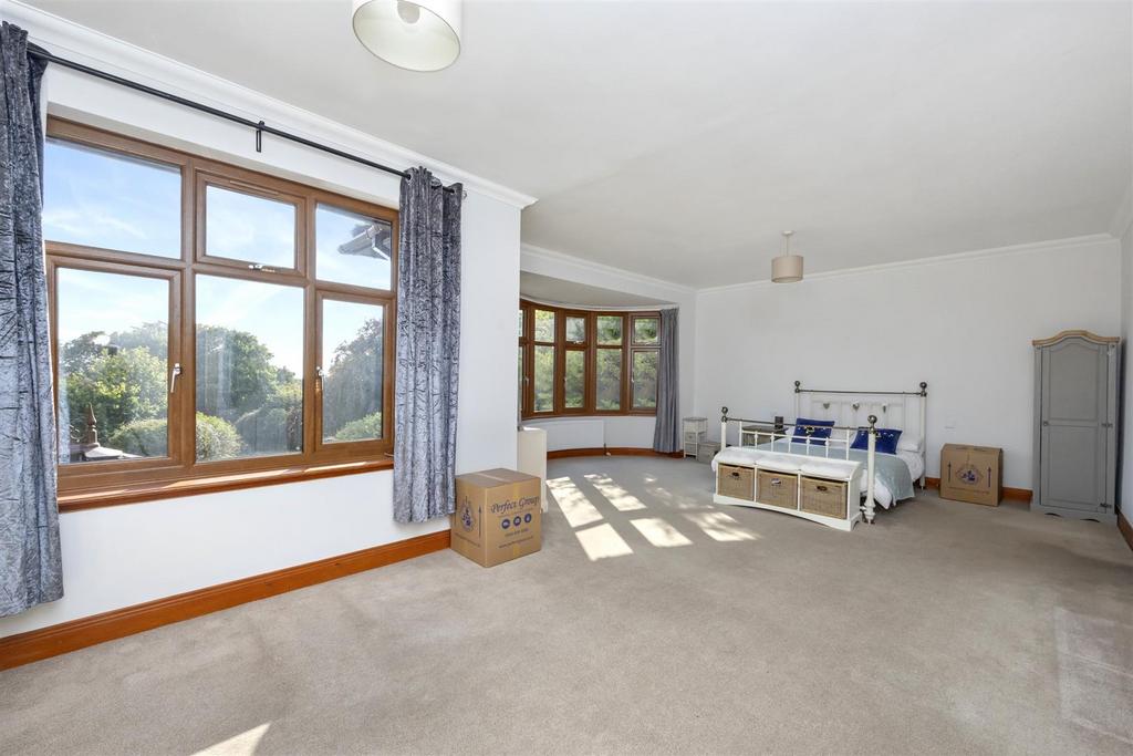 Links Road, Lyne House-012.JPG