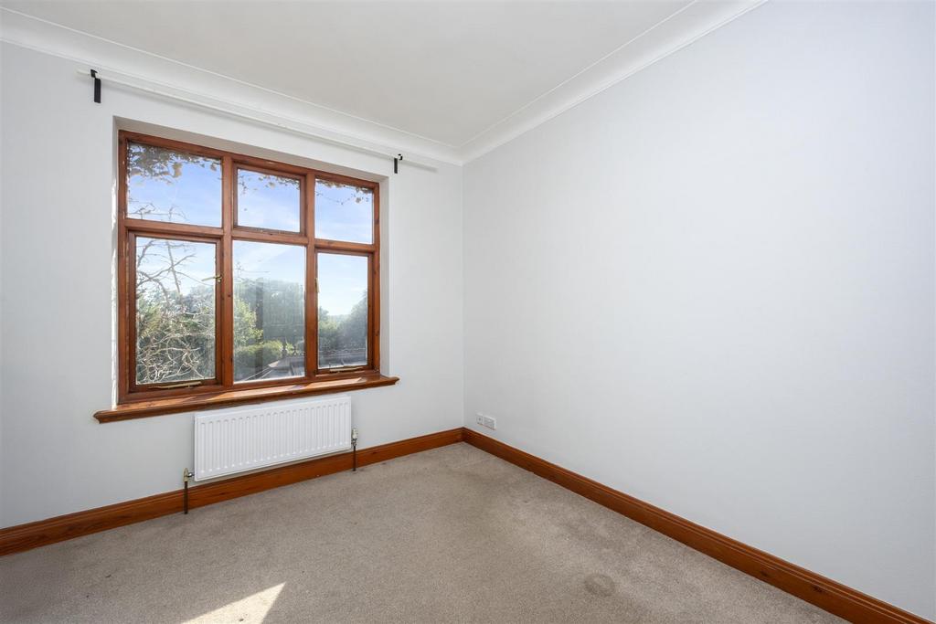 Links Road, Lyne House-011.JPG