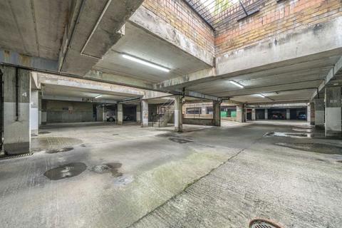 Flat 16, Belgrave Court Ascalon Street, London, SW8 4DJ