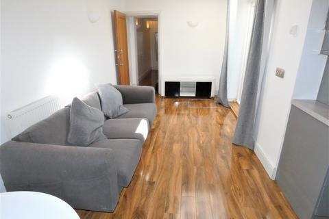 1 bedroom flat to rent, Wick road , Hackney E9