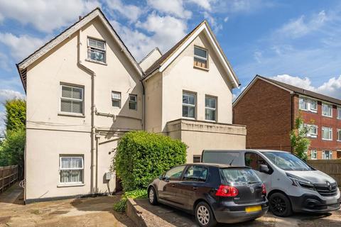 1 bedroom apartment for sale, 25 Hook Road, Surbiton, Surrey , KT6 5AA