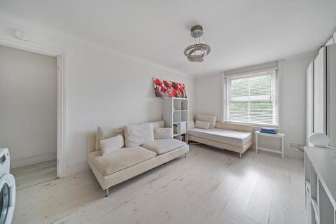 Studio for sale, 25 Hook Road, Surbiton, Surrey , KT6 5AA