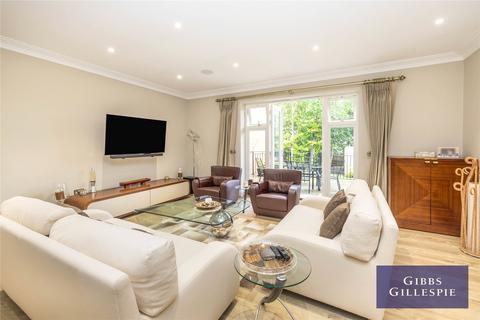 3 bedroom apartment for sale, Ducks Hill Road, Northwood, Middlesex